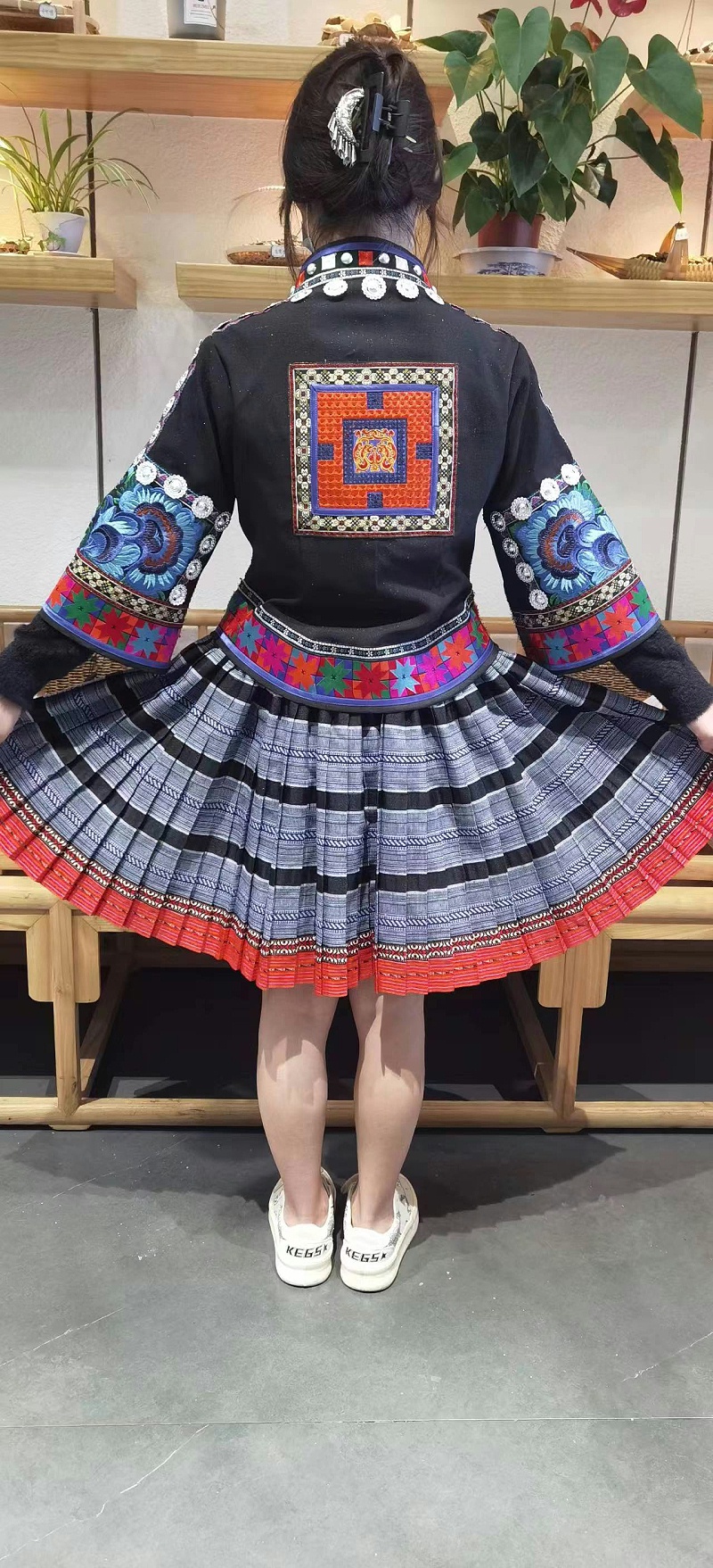 梵草堂瑶族工服 (7)