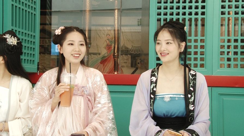 民族服饰原美了！看看平阳美女们如何演绎民族服饰！ (6)